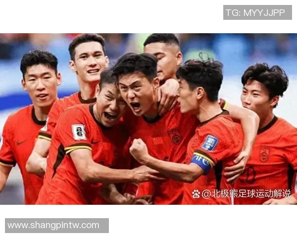 红魔足球球星的荣耀征程与激情岁月再现绿茵辉煌